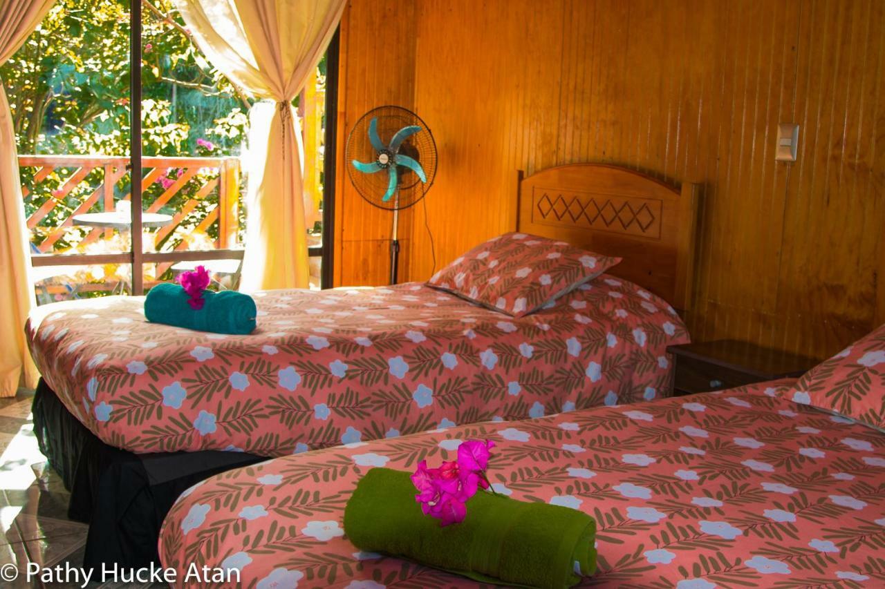 Kahina Lodge Hanga Roa Extérieur photo