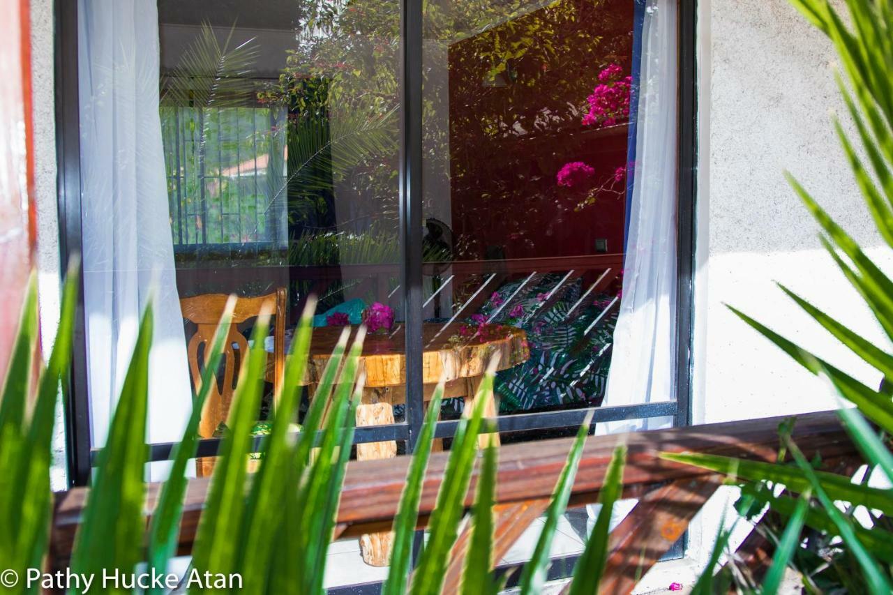 Kahina Lodge Hanga Roa Extérieur photo